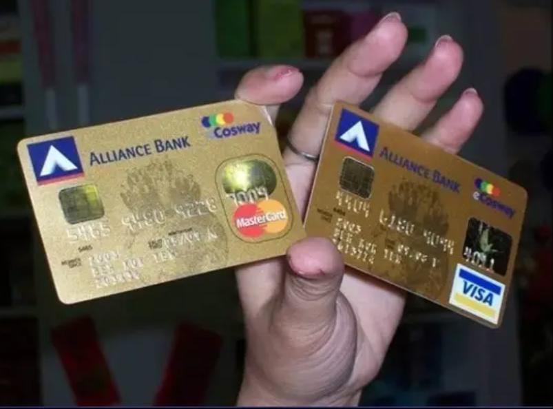 段永平Q2美股持仓：苹果(AAPL.US)继续成为最大持仓 大幅增持谷歌-C(GOOG.US)、英伟达(NVDA.US)，清仓Moderna(MRNA.US)