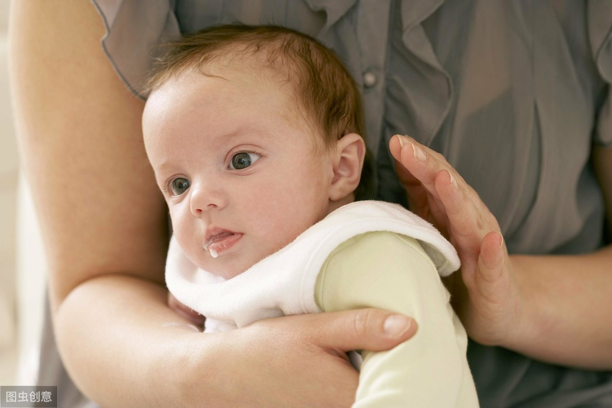 光大证券:苹果(AAPL.US)FY3Q25业绩超预期 但需关注AI及关税进展